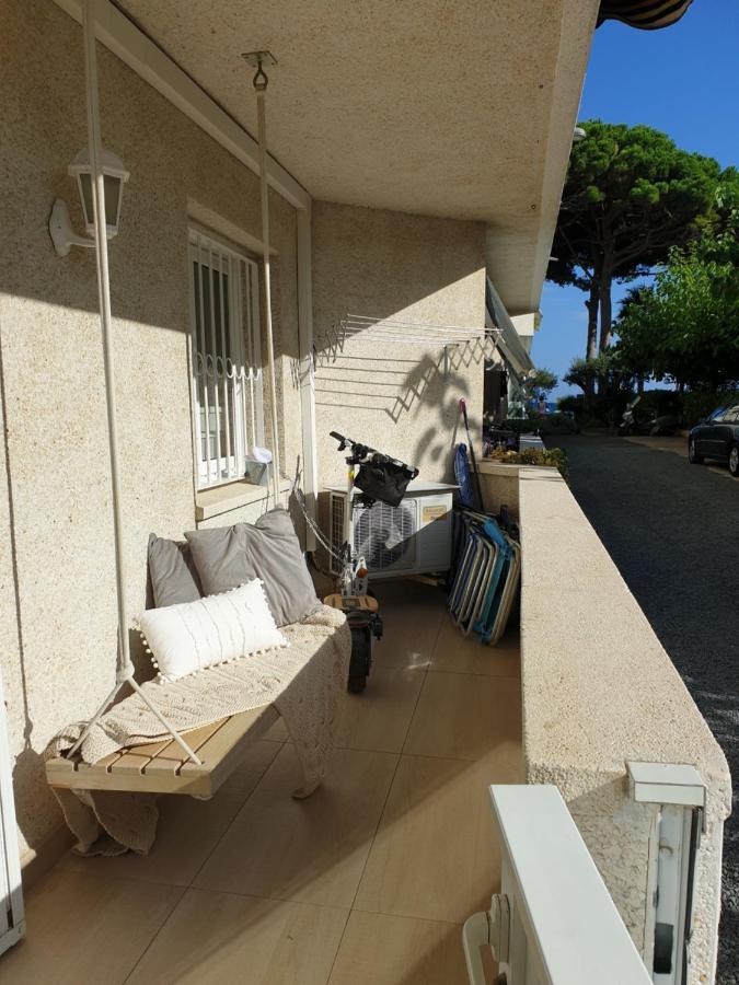 Apartamento 1ª Linea De Mar Cambrils Vilafortuny المظهر الخارجي الصورة